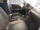 VOLKSWAGEN TIGUAN 2.0T SE/2.0T SEL/2.0T SEL R-LINE/2.0T SEL R-LINE BLACK 3VV2B7AX8KM049309 photo