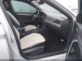 VOLKSWAGEN JETTA 1.4T R-LINE/1.4T S/1.4T SE 3VWC57BUXKM063465 fotografie