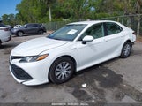 TOYOTA CAMRY HYBRID LE 4T1B31HK1KU514944 снимка