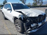 BMW X5 XDRIVE40I 5UXCR6C53KLL11287 снимка