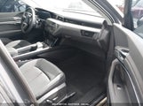 AUDI Q8 E-TRON PREMIUM PLUS QUATTRO WA15AAGE1RB052355 снимка