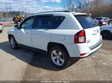 JEEP COMPASS LATITUDE 1C4NJDEB1ED501029 fotografie