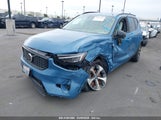VOLVO XC40 B5 PLUS DARK THEME YV4L12UL2R2206994 снимка