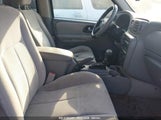 CHEVROLET TRAILBLAZER LS 1GNDS13S662202201 снимка