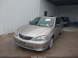 TOYOTA CAMRY XLE V6 JTDBF32K850162831 photo