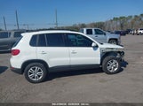 VOLKSWAGEN TIGUAN 2.0T/2.0T S WVGAV7AX9HK029583 снимка