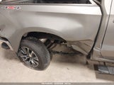 CHEVROLET SILVERADO 1500 4WD SHORT BED LT WITH 2FL 1GCPKKEK0SZ100161 fotografie