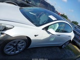 TESLA MODEL 3 REAR-WHEEL DRIVE 5YJ3E1EA8NF327812 снимка