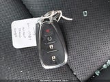 CHEVROLET TRAX FWD ACTIV KL77LKE26RC177687 fotografie