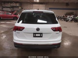 VOLKSWAGEN TIGUAN 2.0T S 3VV0B7AX1NM066089 photo