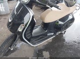 VESPA GTS 250 ZAPM459L465002067 снимка