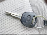 KIA SEDONA KNDMB133X86239393 снимка