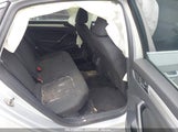 VOLKSWAGEN PASSAT 1.8T S 1VWAT7A37HC058157 снимка
