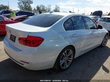 BMW 330I WBA8B9G51HNU51145 снимка