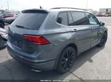 VOLKSWAGEN TIGUAN 2.0T SE/2.0T SE R-LINE BLACK/2.0T SEL 3VV3B7AX7MM037871 photo
