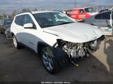 JEEP COMPASS LATITUDE FWD 3C4NJCBB2KT743820 снимка