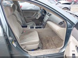 TOYOTA CAMRY LE 4T1BE46K57U665792 снимка