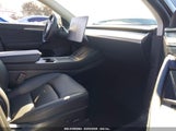 TESLA MODEL Y PERFORMANCE DUAL MOTOR ALL-WHEEL DRIVE 7SAYGDEF7NF562895 photo