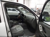 FORD ESCAPE XLT 1FMYU03185KA57582 снимка