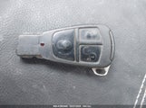 MERCEDES-BENZ E 320 WDBJF65H9XA799820 снимка