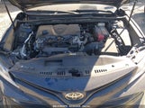 TOYOTA CAMRY LE 4T1B11HK8JU553471 photo