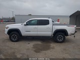 TOYOTA TACOMA TRD OFF ROAD 5TFCZ5ANXKX204955 photo
