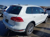 VOLKSWAGEN TOUAREG VR6 LUX WVGEF9BP7GD012339 photo