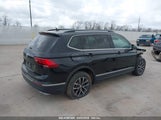 VOLKSWAGEN TIGUAN 3VV3B7AX7LM067046 снимка