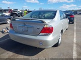 TOYOTA CAMRY LE/XLE/SE 4T1BE32K95U013125 снимка