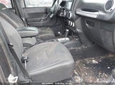 JEEP WRANGLER UNLIMITED SAHARA 1C4BJWEG8EL301135 fotografie