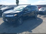 TOYOTA HIGHLANDER XLE 5TDKZRFH7JS534935 снимка