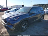 TOYOTA HIGHLANDER XLE 5TDGZRBH2NS200121 photo