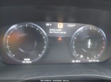 VOLVO XC40 T5 R-DESIGN YV4162UM0M2467700 снимка