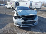 TESLA MODEL S 70D/85D/P85D 5YJSA1H27FFP70188 снимка