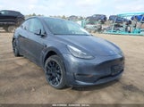 TESLA MODEL Y AWD/LONG RANGE DUAL MOTOR ALL-WHEEL DRIVE 7SAYGDEE6PF637452 fotografie