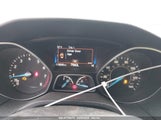FORD FOCUS SE 1FADP3F21JL202102 снимка