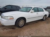 LINCOLN TOWN CAR EXECUTIVE 1LNHM81W93Y629010 снимка