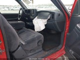 CHEVROLET SILVERADO 1500 LS 2GCEK19T6Y1316778 снимка