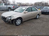 TOYOTA CAMRY LE 4T1BE32K52U611949 снимка