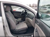 HYUNDAI TUCSON SEL KM8J3CA45JU673385 снимка