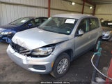VOLKSWAGEN TIGUAN 2.0T/2.0T S WVGAV7AX7HK046995 fotografie