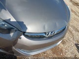 HYUNDAI ELANTRA GLS 5NPDH4AE7DH381060 снимка