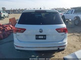 VOLKSWAGEN TIGUAN 2.0T SEL PREMIUM R-LINE 3VV4B7AX8MM051427 снимка
