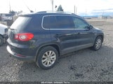 VOLKSWAGEN TIGUAN SE WVGAV95N29W528515 photo