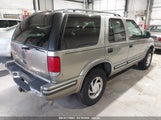 CHEVROLET BLAZER LT 1GNDT13WXW2158977 photo