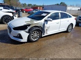 HYUNDAI SONATA SE 5NPE24AF5KH738070 снимка