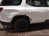GMC ACADIA AWD AT4 1GKKNLLSXMZ205999 fotografie