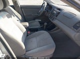 TOYOTA CAMRY LE 4T1BE32KX4U335447 снимка