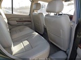 INFINITI QX4 JNRAR05Y3VW000457 fotografie