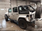 JEEP WRANGLER JK UNLIMITED SAHARA 1C4HJWEG9JL819968 fotografie